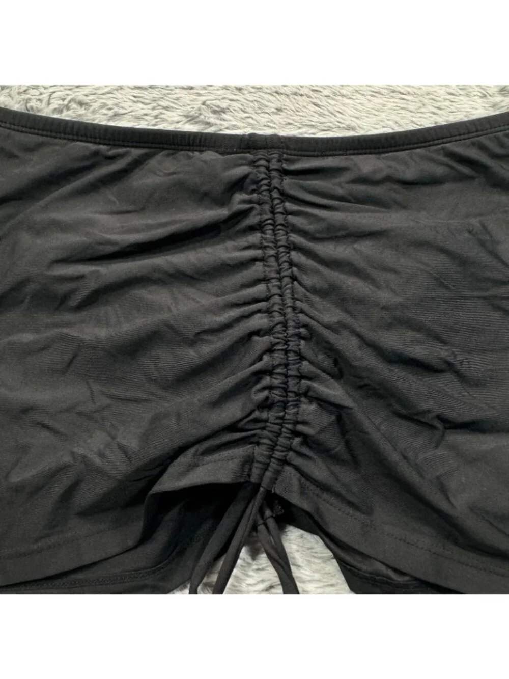 Apt. 9 apt skort